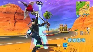 EPIC PICKAXE KILL VS GUN! lol(My 1st Pickaxe Kill in a Solo Match on Fortnite)😁