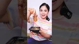 Trying honeycomb 🐝🍯 for the first time. #honeycomb #asmr #eating #youtubeshorts