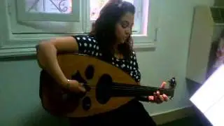 للمطربة وردة نانسي فاروق على آلة العود بتونس بيك