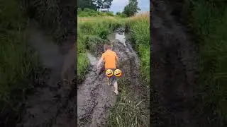 He is MUD RUNNING 🤣