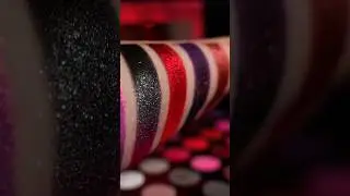 ❤️&zwj;🔥TAINTED BY @JolieBeauty #youtubeshorts #makeupshorts #swatches #eyeshadowswatches