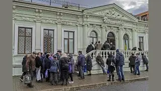 Can Ukraine finance a war without destroying its economy?