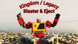 Transformers Kingdom/Legacy &mdash; Blaster!