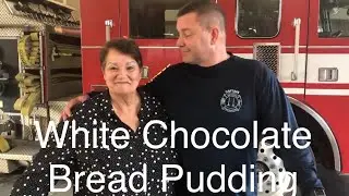 Белый шоколадный хлебный пудинг