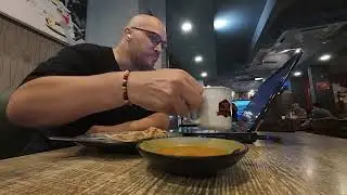 Nescafe Tharek con Roti Canai (Malasia)