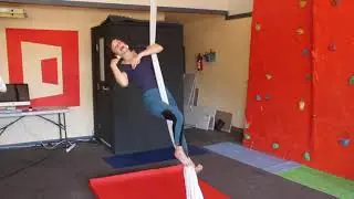 Aerial Silks (Tissu) FrenchClimb [peoplechandelier.com]