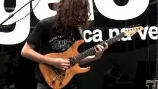 Hussein Haddad - Waves, by Guthrie Govan @ Expomusic 2012