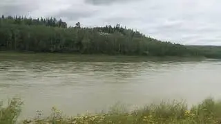Exploring the Majestic Athabasca River | Alberta&rsquo;s Wild Beauty