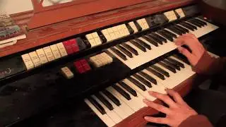 My grandmother's Tonewheel Wurlitzer (read description)
