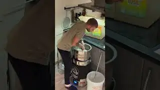 Annonse - @OlbryggingNo  - brygger dobbel batch med Mango IPA. Se hele videoen p&aring; kanalen min.