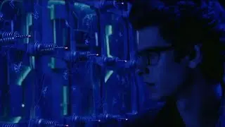 Spider Bites Peter Parker|The Amazing Spiderman(2012)|Holly Clips