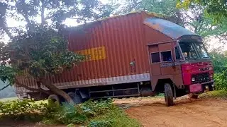पटना से लालगंज लकड़ी लोड करने आए थे हम 😱😨 #trending #viral #video @Vikas_kashyap_up_25_wala 