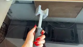 GORILLA GRIP Patented Dual Sided Meat Tenderizer, Heavy Duty Kitchen Mallet with Soft Handle Review