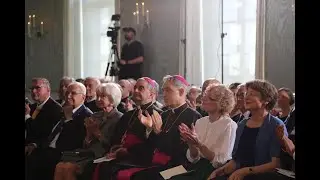 Festakt zum 95. Geburtstag von Papst Benedikt XVI em