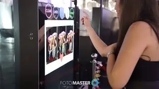 Mirror X Booth at Events: A Wedding