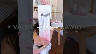 Розыгрыш подарков ко Дню святого Валентина!!! Вы влюбитесь во все эти подарки🤤🌸 #розыгрыш #деньсв...