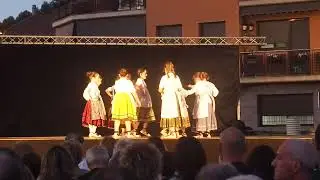 VORA EL FOC. Escola de dansa