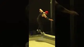 Nose manual up and down the bank #skateboarding #skate #nosemanual