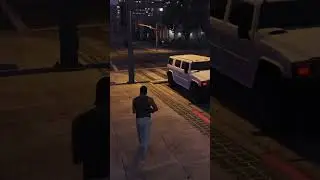 GTA V - Franklin se carga a 3 polis y sigue con su camino