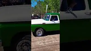 Camioneta Ford 1964 - Motor V8 #ford #camionetas #autosclasicos #classiccars #argentina