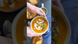 Pumpkin & Sweet Potato Soup ( 3 ways!!) #pumpkin #fall #soup