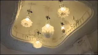 Installation like dropping flowers: by Studio Drift, @ Rijksmuseum Amsterdam