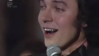 Karel Gott - J&aacute; br&aacute;ny už otv&iacute;r&aacute;m (1975)