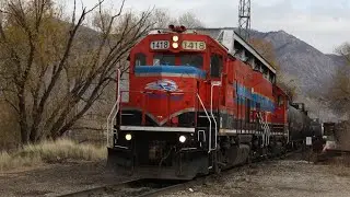 UCRY 1418 and UCRY 1401 switch out cars at Utah Railway's yard 11/26/25