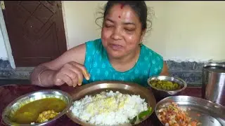 লাওঁ বিলিহী দি মাছ ,লাবৰা ভাজি,চালাদ 😋।Eating Assamese local thali 😋#mukbang 