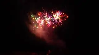Gemstone Jackpot Demo #12492 Shogun 500 Gram Repeater - Wholesale Fireworks WFBOOM.COM