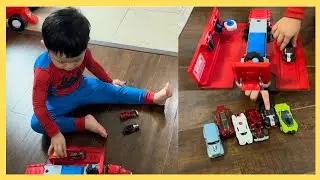 Jasper Plays Hot Wheels Cars Racing with Lighting McQueen Cars Track
