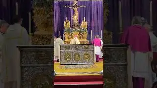 Misa 450 A&ntilde;os Hermandad del Museo en  la Catedral de Sevilla presidida por el Arzobispo Stabat Mater