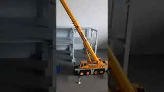Precast Building #crane #truck #building #construction #concrete #diecast #ytshorts #shorts