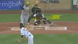 Top MLB Catchers Blocking Balls in the Dirt in 1KD Stances