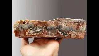 Natural unpolished big agate slab.