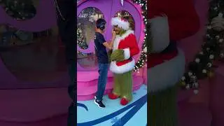 Thomas&rsquo; first one on one interaction with The Grinch #shorts #universalstudios #autism