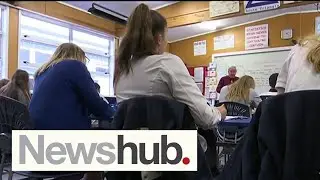 Labour promises teaching financial literacy to be compulsory in schools | Newshub