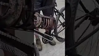 Bicycle Skills Are Next Level! 🚲💪 #BicycleSkills  #MechanicalSkills #Shorts #EngineeringMagic