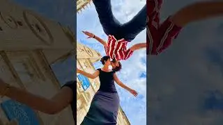 Best way to take Couple Pictures on a Vacation | #shorts #travel #tips #photography