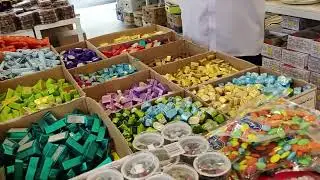 Hidden Gems of Makkah: Discovering Cheap Markets for Bulk Dates & Chocolate Shopping | 2022 Vlog
