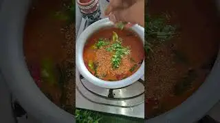 The taste of simple tomato soup is super 😋 #youtubeshorts #rasam #recipes #tastyfood #food #shorts