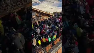 Someone say #mountain #party ?? 🤘🏼🇫🇷 #new #like #video #snow #ski #skiing #snowboard #viral #mtb