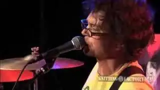 KID DAKOTA - CROSSIN' FINGERS (Live @ Knitting Factory)