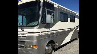 2002 Fleetwood Pace Arrow 36R