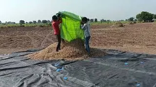 Peanut cleaning machine 