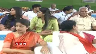 YS Jagan Family Grand Entry At Jagan Swearing In Ceremony | ABN Telugu