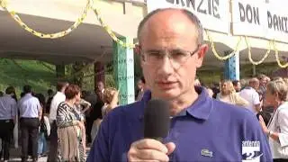 Sotto il Monte arrivo Monsignor Dolcini Antenna 2 TV 260911.mpg