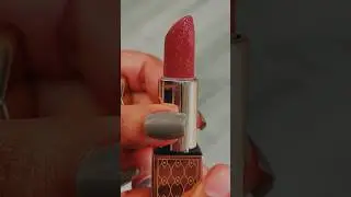 How cute are these Est&eacute;e Lauder&rsquo;s new &ldquo;The Wedding Party&rdquo; limited edition collection 💄😍 #lipstick