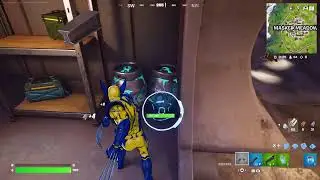 Wolverine play Fortnite an show his skill