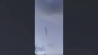 Russian Su-30 shot down over Kyiv, these are most advanced Russian Jets. Stand with 🇺🇦 #ukraine 🇺🇦